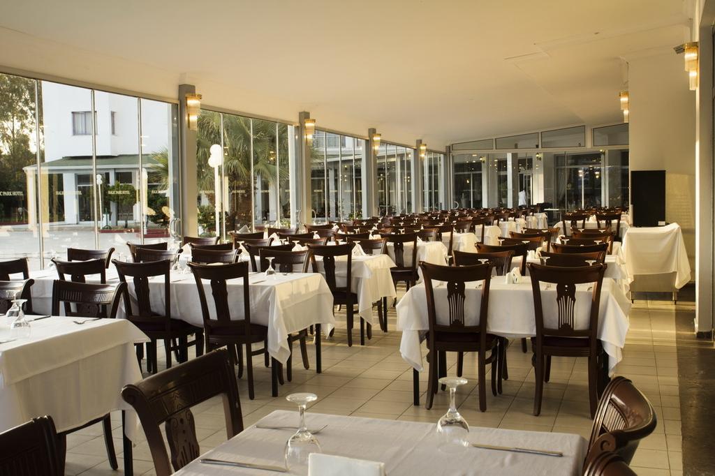 Le Monde & 4* Dikili